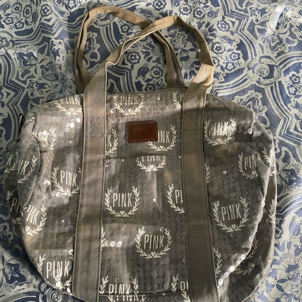 Victoria’s Secret PINK bag